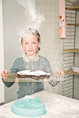 Lilliputiens Backform César - blaue Kinder-Kuchenform für Backspaß-2
