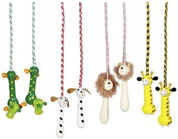 Goki Springseil Tiere mit Holzgriffen - Kinderspielzeug