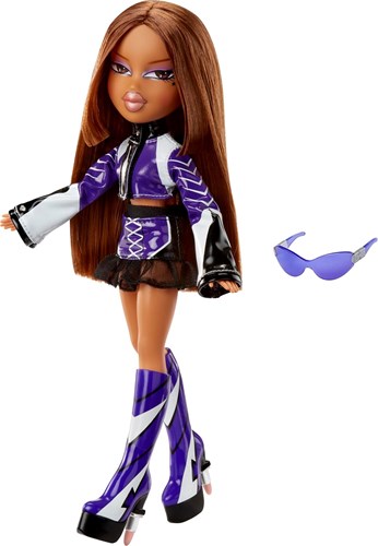 MGA Entertainment Bratz Modepuppe Yasmin - Fashion Puppe Rennoutfit