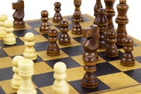 Chess Holz Schachspiel Strategie Brettspiel für Kinder und Erwachsene-3