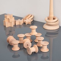 TickiT Holz Bastelspulen - Set aus 10 natürlichen Holzspulen-2