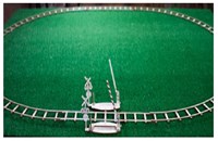 Wooden.City Holz Eisenbahn - runde Schienen mit Bahnübergang Puzzle